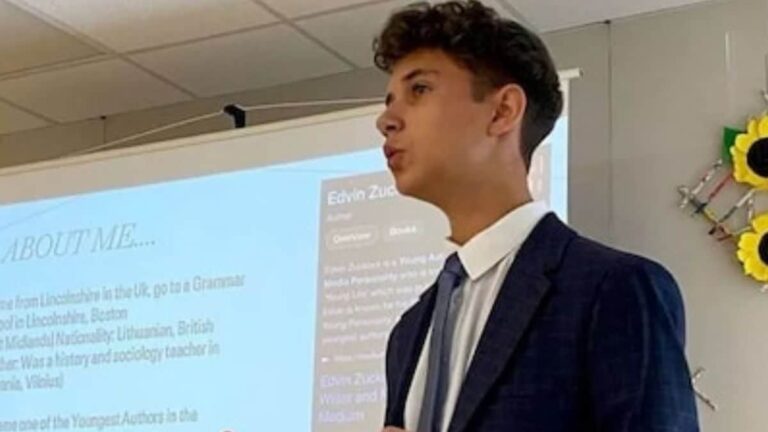 This 17-year-old Is UK’s Youngest Teacher – News18